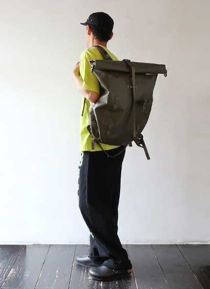 【美品】ディスパーサー・ロールトップ・パック INBK　40L ディスパーサー・ロールトップ・パック 40L - パタゴニア公式