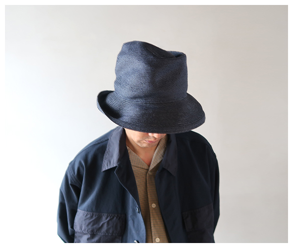 Engineered Garmentsのハットのモデル着用画像