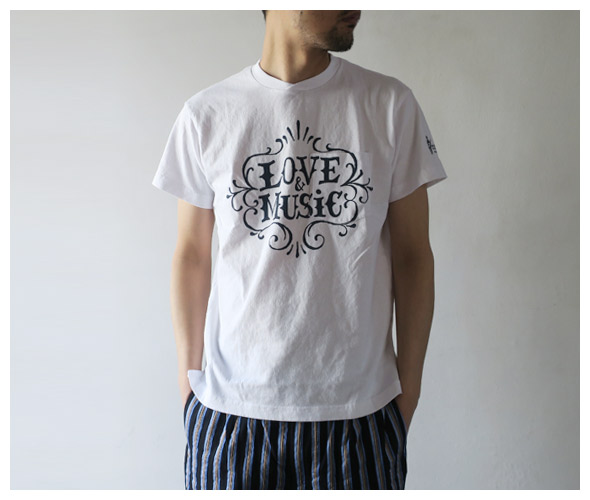 Engineered Garments(エンジニアドガーメンツ) クロスクルーTシャツ CD049の商品ページです。