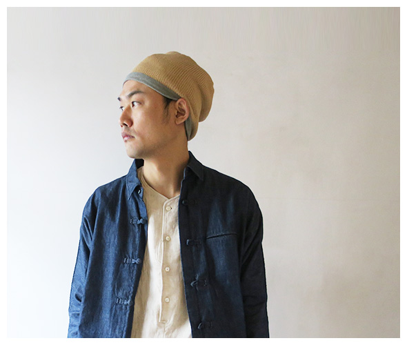 Needlesのキャップのモデル着用画像