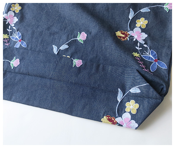 Engineered Garments(エンジニアドガーメンツ) Carry All Tote - Denim Floral Embroidery gh078の商品ページです。