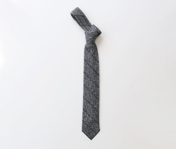 ENGINEERED GARMENTS ダークグレー ネクタイ ENGINEERED GARMENTS (エンジニアードガーメンツ) Neck Tie